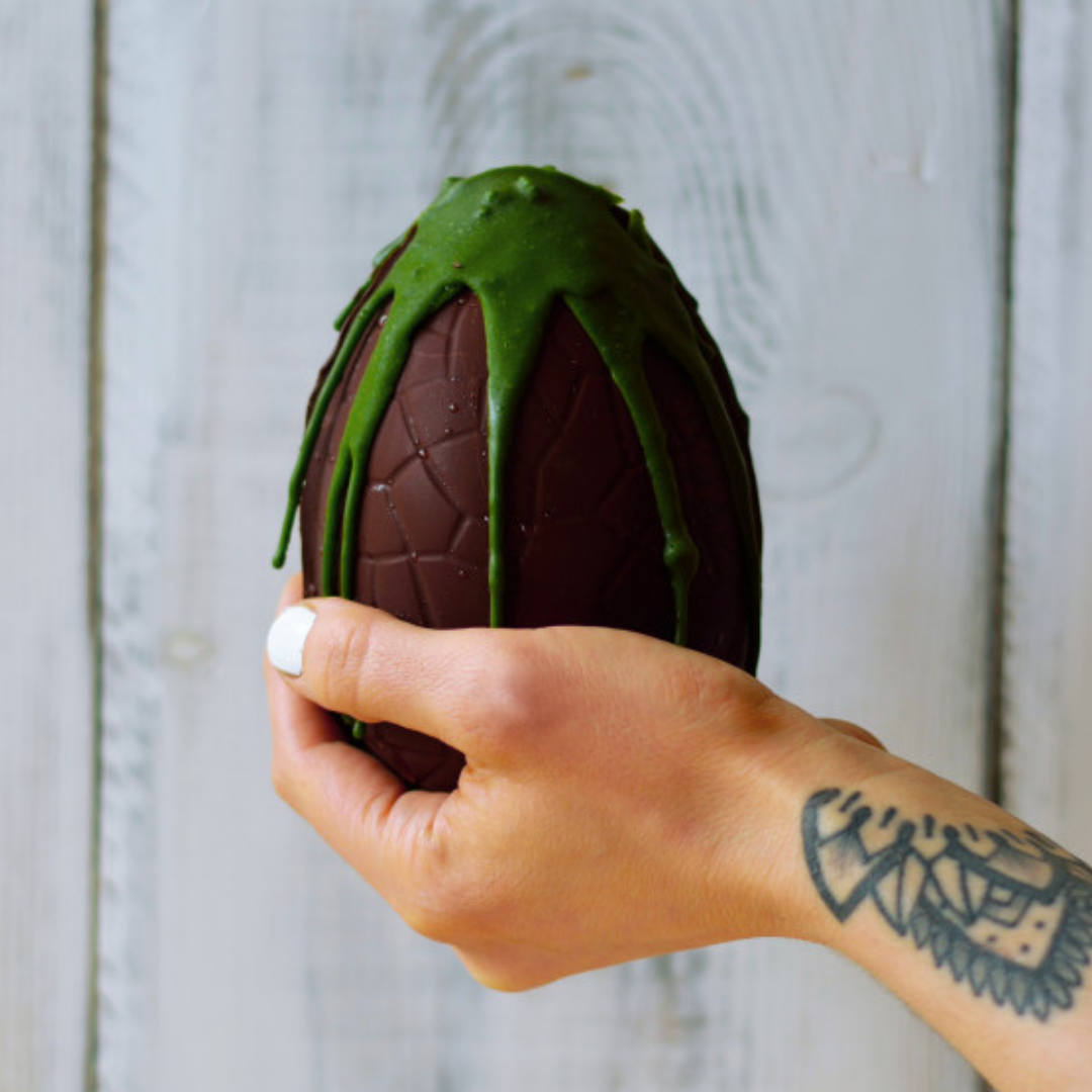 Matcha Mousse Raw Chocolate Easter Egg – Zen Tea Leaf