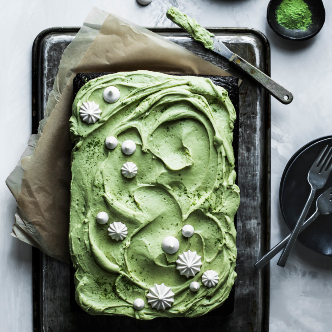 Vegan Black Sesame Chocolate Cake with Matcha Cream Cheese Frosting – Zen Tea Leaf