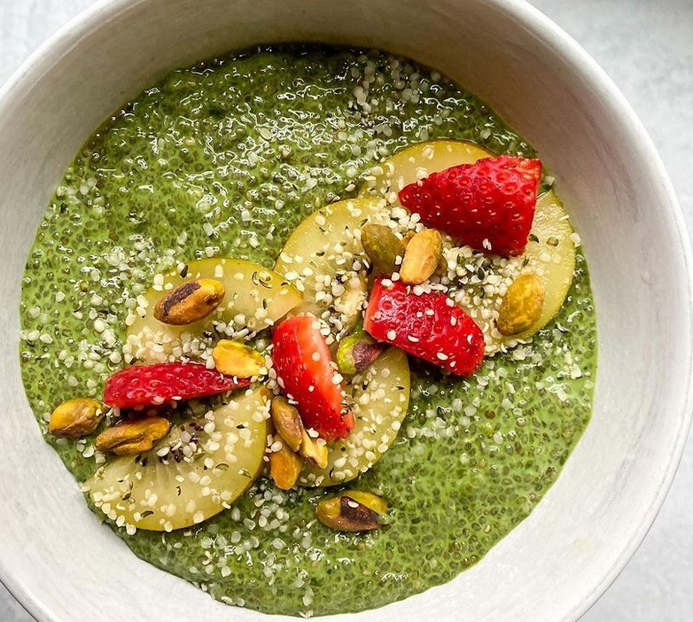 Vanilla Matcha Chia Pudding – Zen Tea Leaf